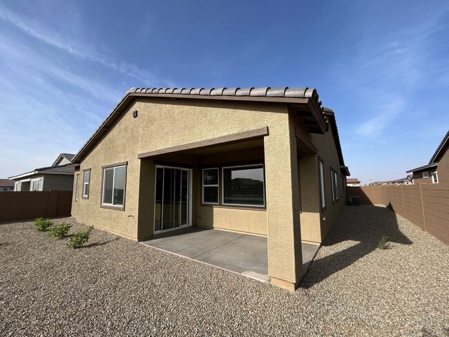 Building Photo - 25509 N 149th Ave