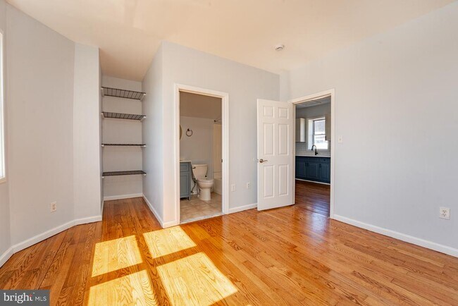 Building Photo - 222 S Rhode Island Ave