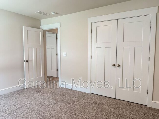 Building Photo - 312 Obsidian Ct
