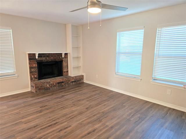 Building Photo - 7800 Irish Dr