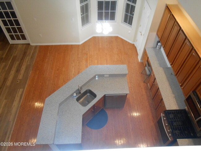 Building Photo - 10 Headwaters Pl