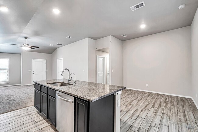 Building Photo - 9115 Ratliff Rdg