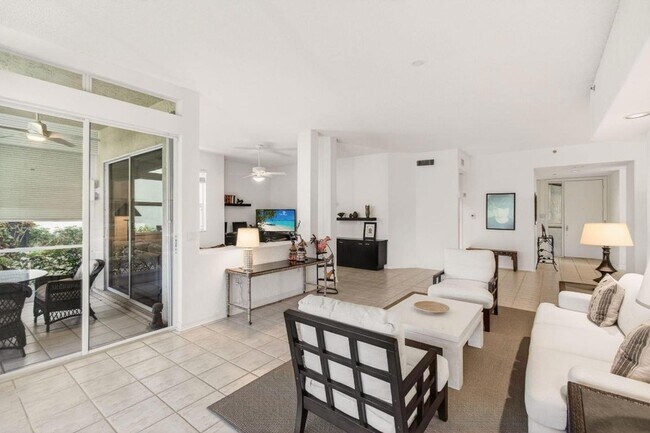 Building Photo - 2512 Coco Plum Blvd