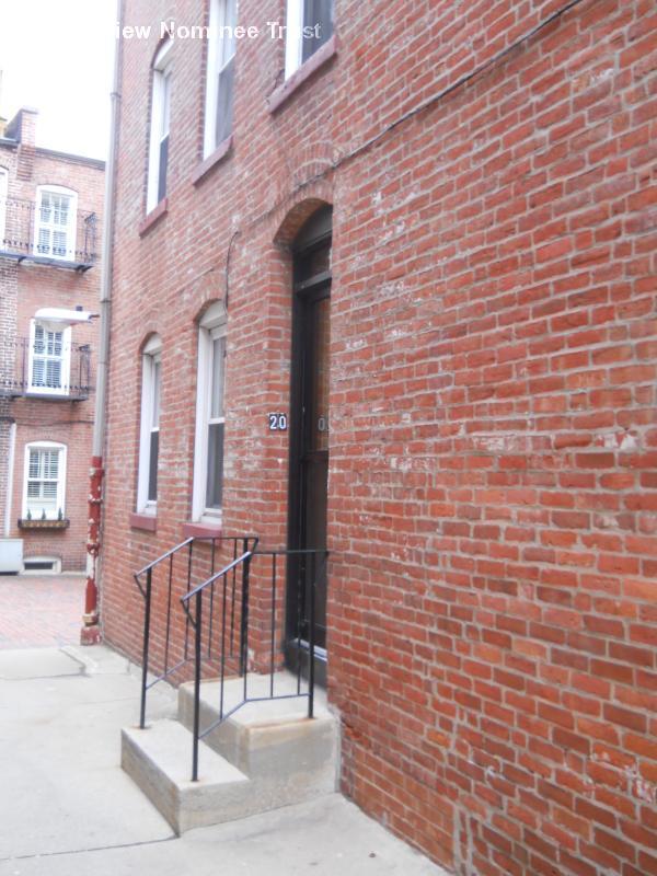 Building Photo - 16 Hanover Ave