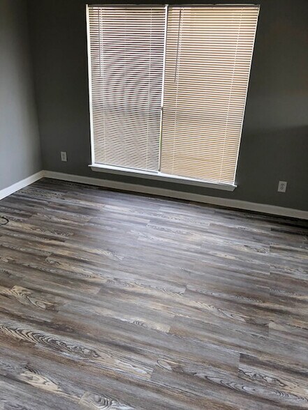 Building Photo - Parkview Apartments
