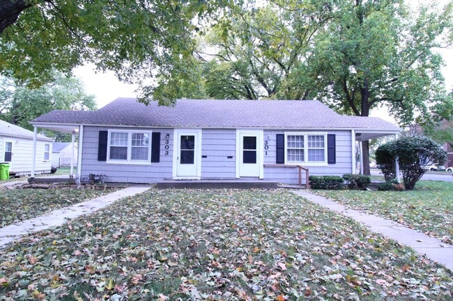 Primary Photo - One Bedroom Duplex in North Kansas City