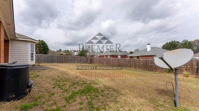 Building Photo - 8031 Garrett Pines Dr