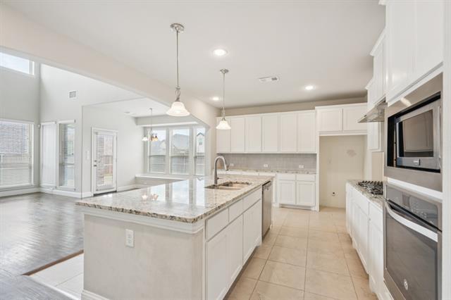 Building Photo - 16400 Olmsted Pk Blvd