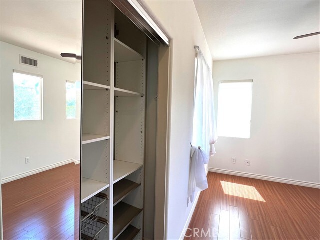 Building Photo - 12 Water Lily Way