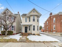 Building Photo - COMING SOON! 3 Bedroom Home in Waynesboro!