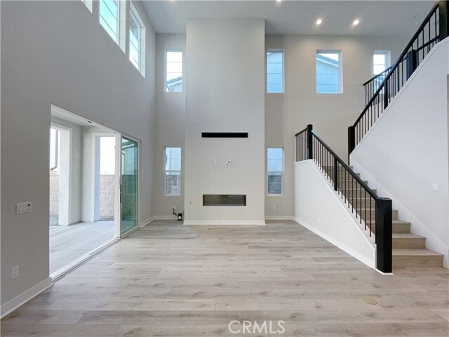 Building Photo - 140 Holliston