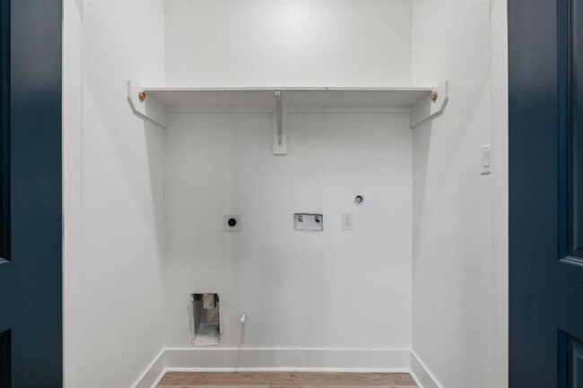 Building Photo - 1026 Junell St