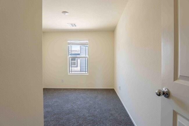 Building Photo - 3727 CELESTA VISTA Ave