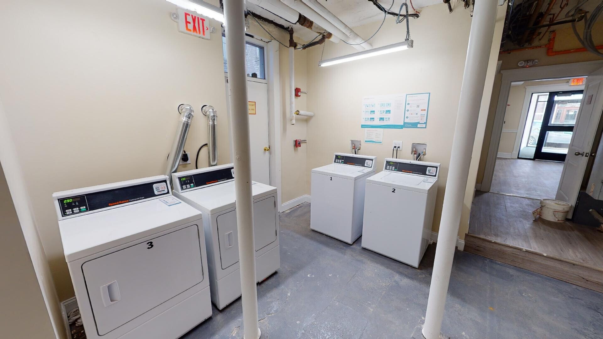 Building Photo - 120 Sutherland Rd