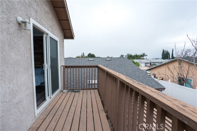 Building Photo - 5052 Taft St