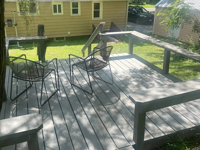 Building Photo - 387 Brooktondale Rd