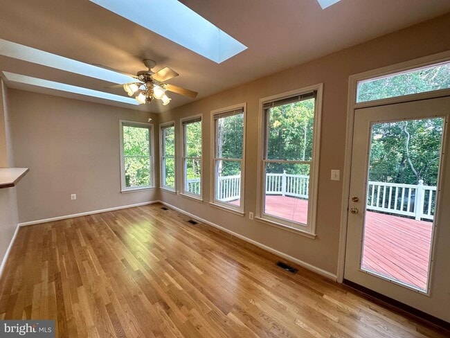 Building Photo - 21226 Edgewood Ct