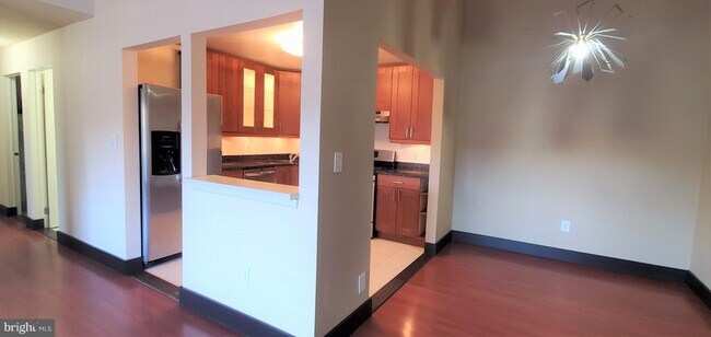 Building Photo - 18 Feiler Ct