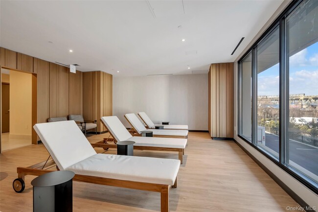 Building Photo - 131-02B 40th Rd