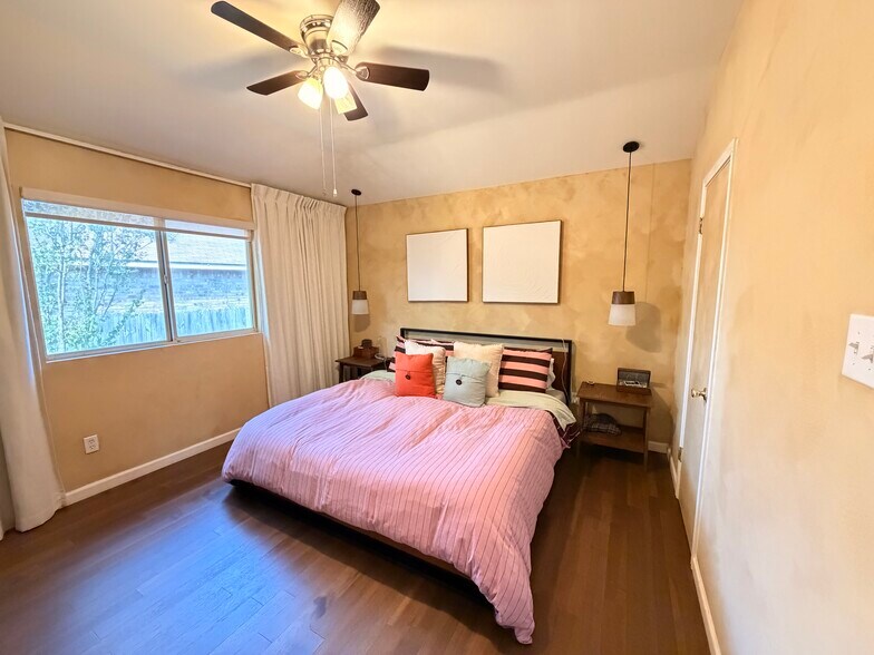 Building Photo - 11728 Maybach Dr
