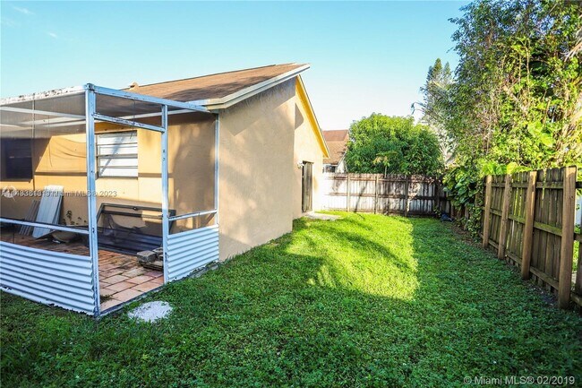 Building Photo - 9806 SW 57th St