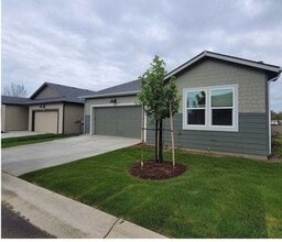 Building Photo - Great Location, Single Family Home, Indian...