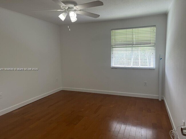 Building Photo - 4871 NW 97th Ct