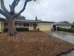 Building Photo - 6349 Seastone Way