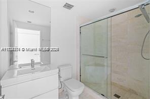 Building Photo - 17111 Biscayne Blvd