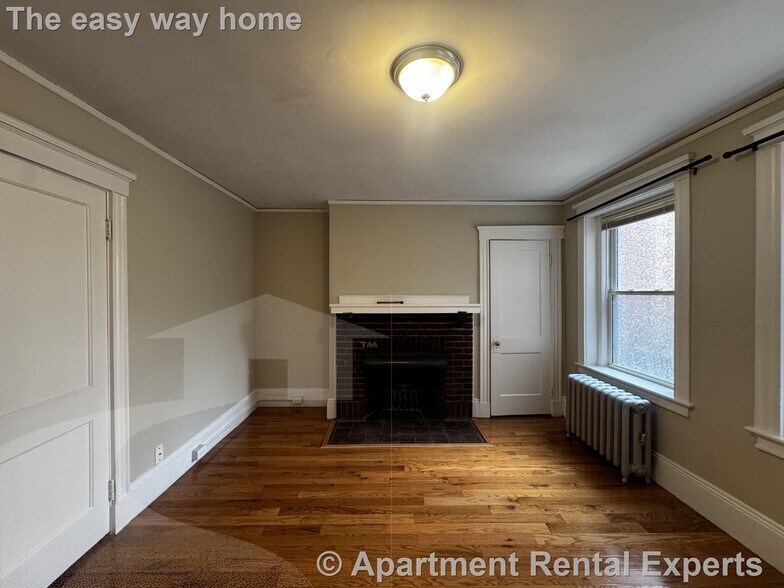 Building Photo - 6 Craigie Cir