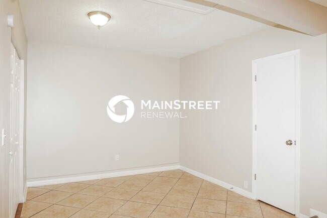 Building Photo - 3 Bedroom Pet-Friendly Home in Palm Bay, FL with Main Street Renewal
