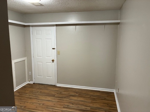 Building Photo - 421 W King Ave