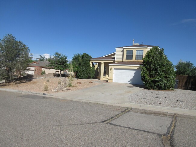 Building Photo - 2059 Columbia Ct NE