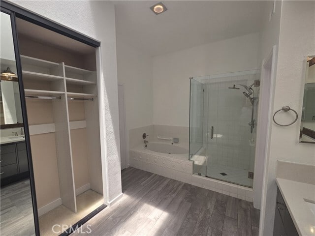 Building Photo - 7492 Seabluff Dr