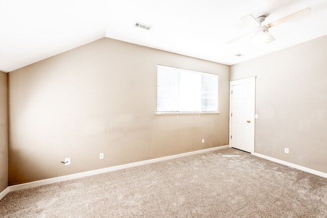 Building Photo - 209 Trent Ave