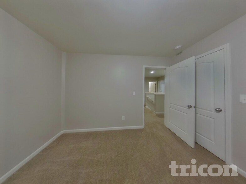 Building Photo - 2017 Rockycreek Ln