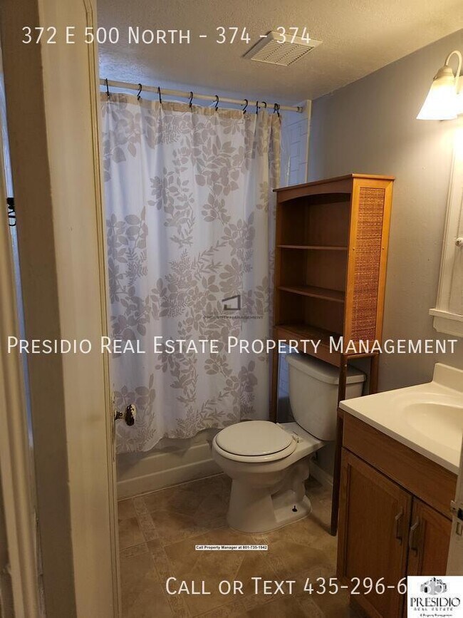 Building Photo - 372 E 500 N