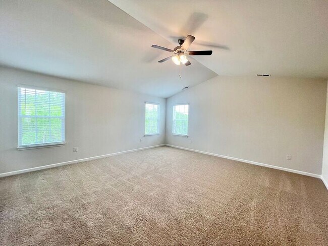 Building Photo - 219 Blue Aspen Dr