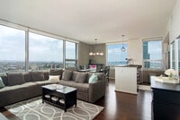 Building Photo - 321 Tenth Ave