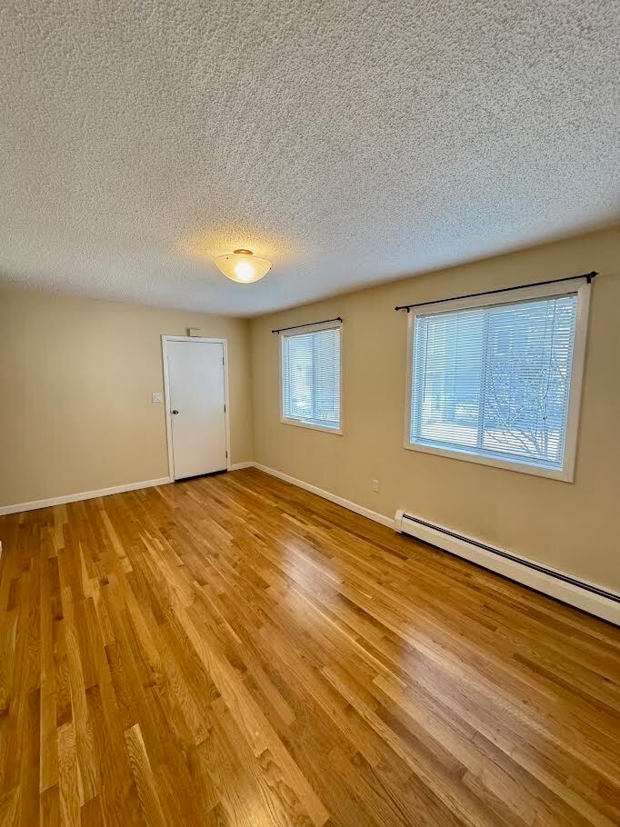 Building Photo - 48 Dane St