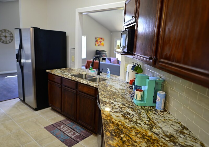 Building Photo - 7011 Beech Trail Dr