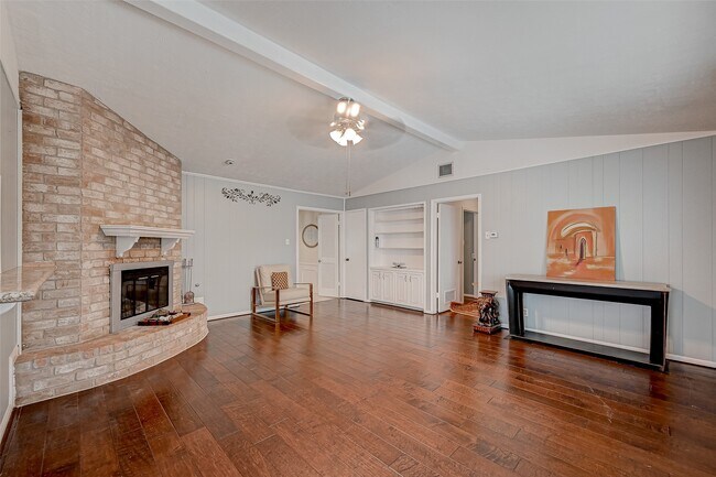 Building Photo - 12823 Westhorpe Dr