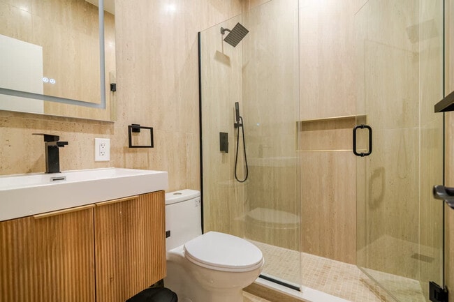 Building Photo - 19 St Marks Pl