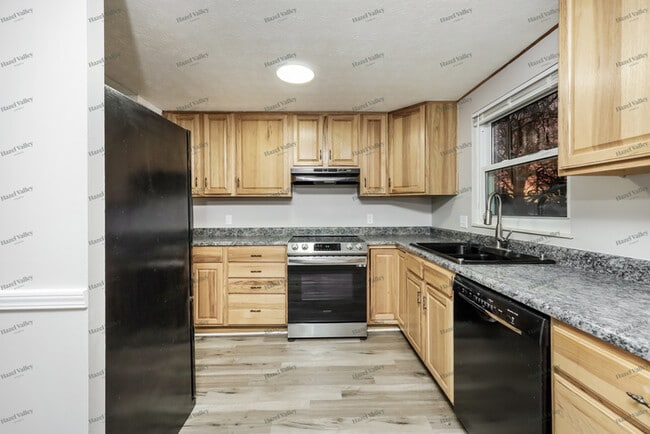 Building Photo - 10257 Chippenham Ct