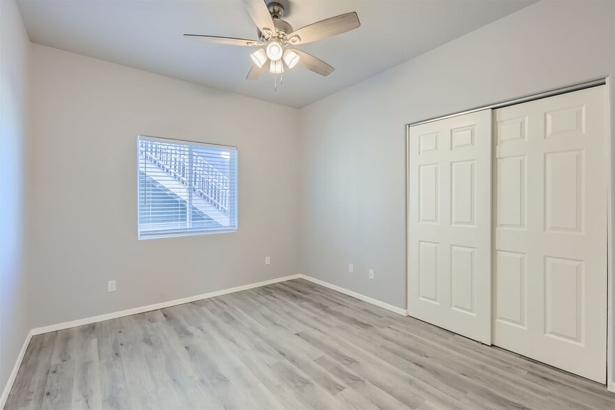 Building Photo - 7010 N 80th Ave