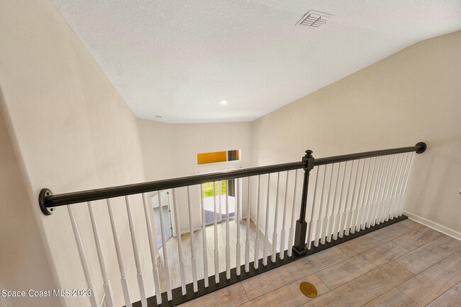 Building Photo - 59 Montecito Dr