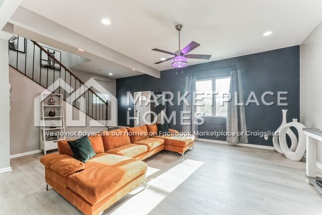 Building Photo - 1917 N College Ave