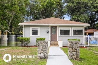 Building Photo - 212 Grant Dr