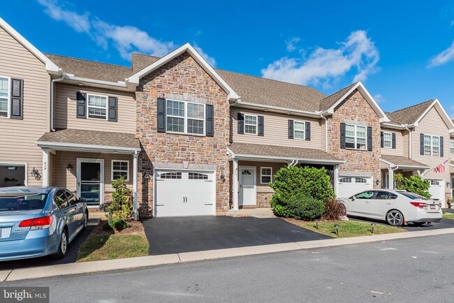 Building Photo - 836 Spring Rock Ct