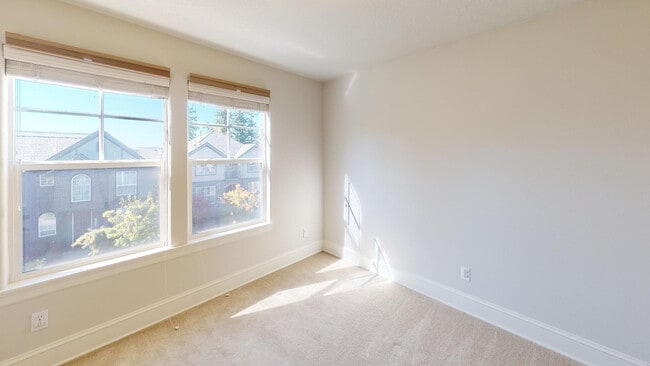 Building Photo - BETHANY LUXURY HOME! NO MOVE-IN DEPOSIT wi...